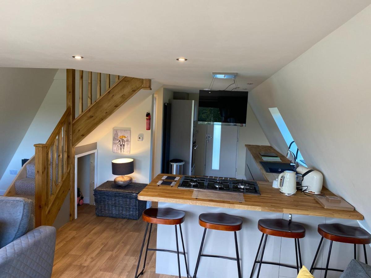 Widgeon Bespoke Cabin Is Lakeside With Private Fishing Peg, Hot Tub Situated At Tattershall Lakes Country Park Eksteriør bilde